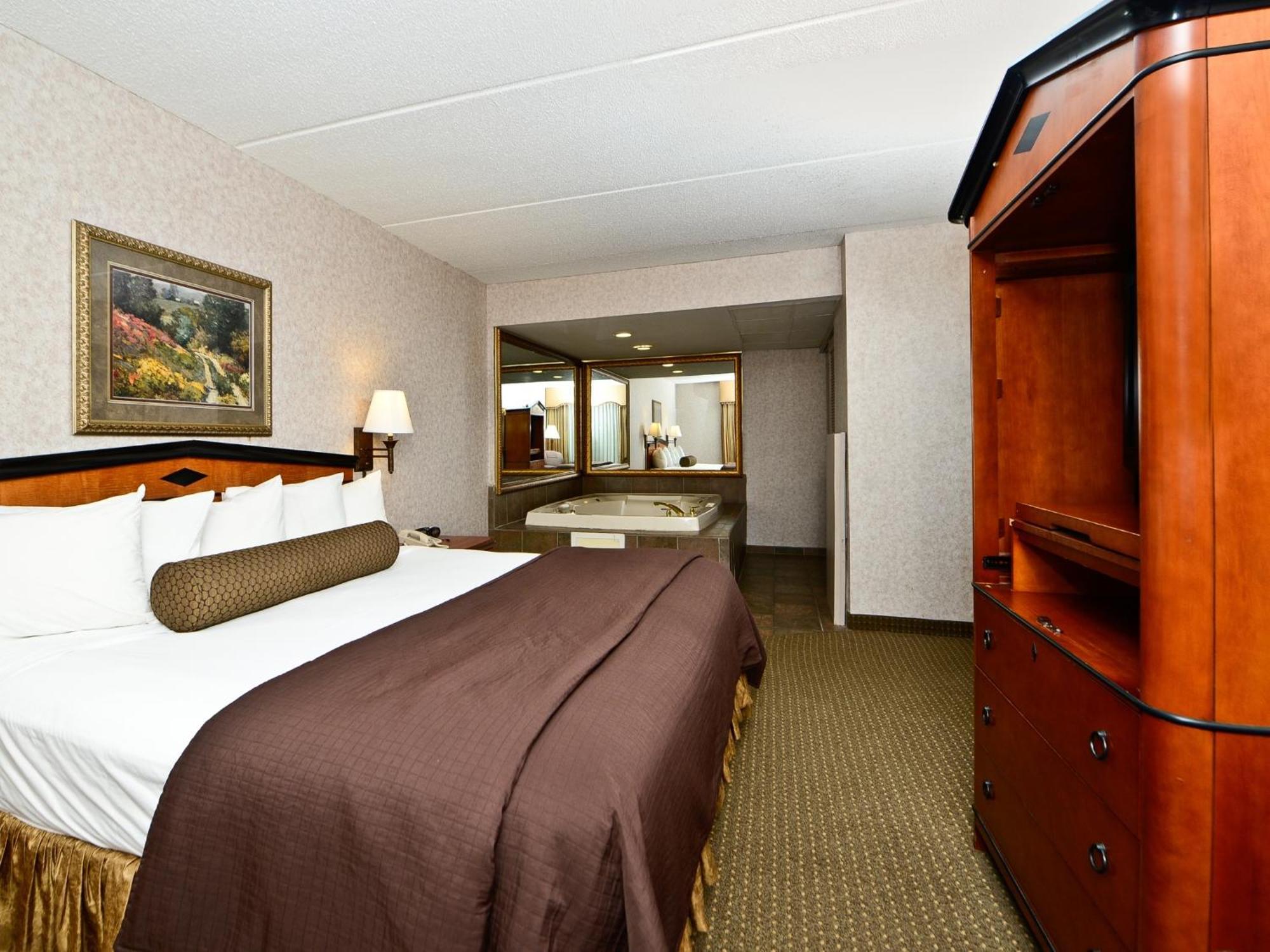 Ramada By Wyndham Plymouth Hotel & Conference Center Bilik gambar