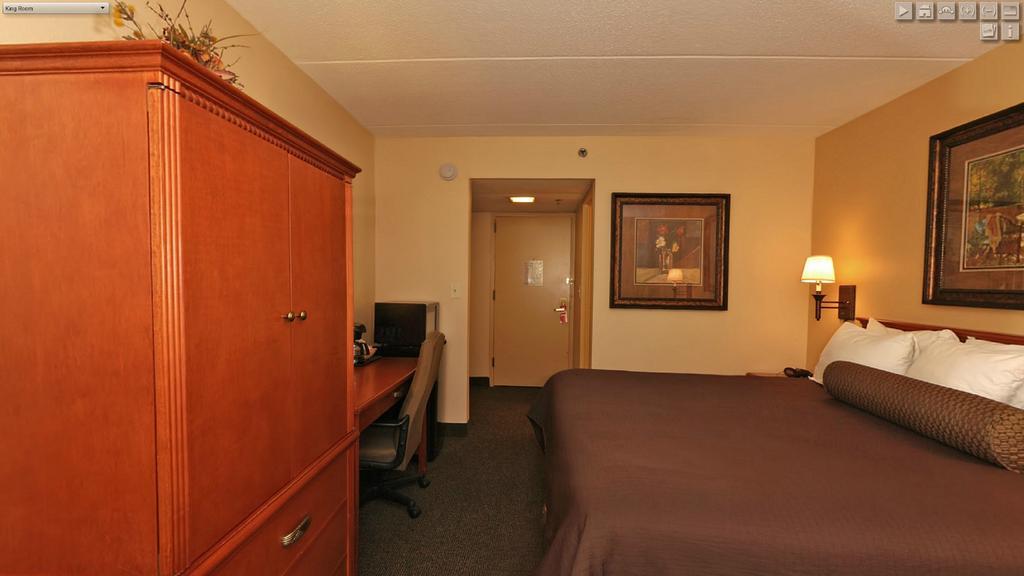 Ramada By Wyndham Plymouth Hotel & Conference Center Luaran gambar