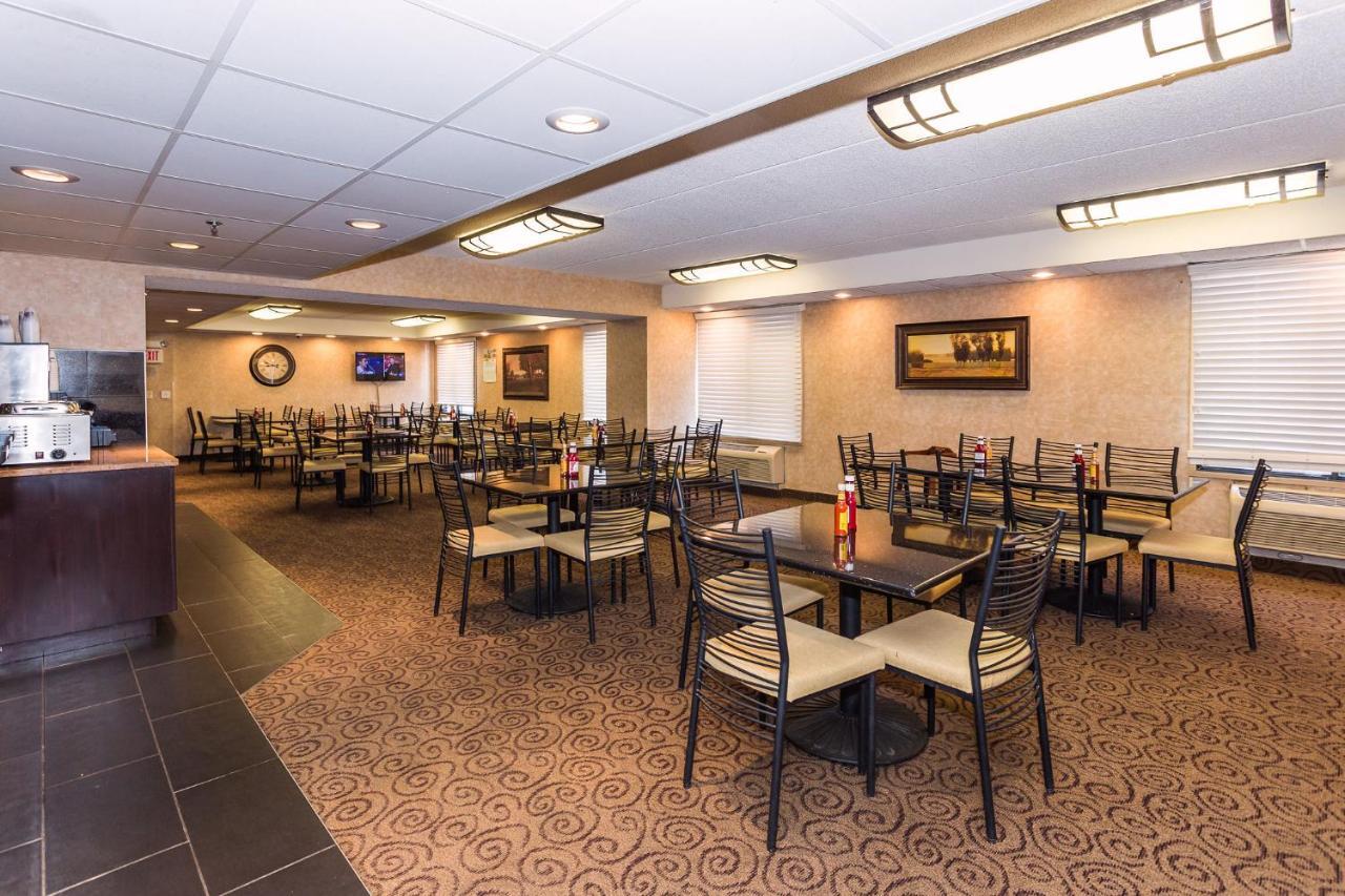 Ramada By Wyndham Plymouth Hotel & Conference Center Luaran gambar