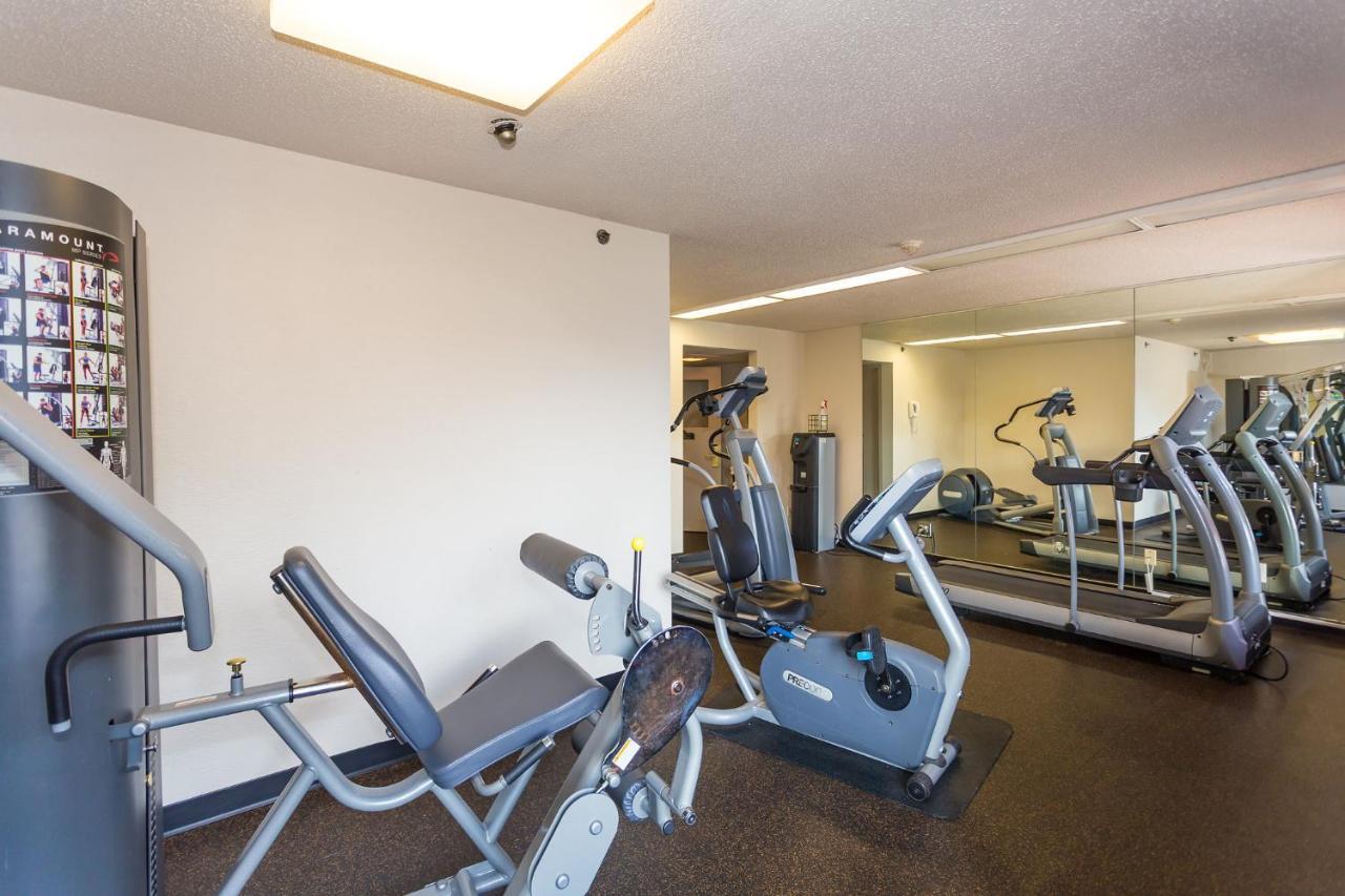 Ramada By Wyndham Plymouth Hotel & Conference Center Luaran gambar