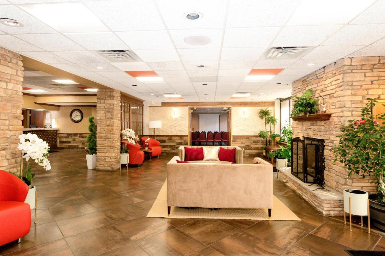 Ramada By Wyndham Plymouth Hotel & Conference Center Luaran gambar